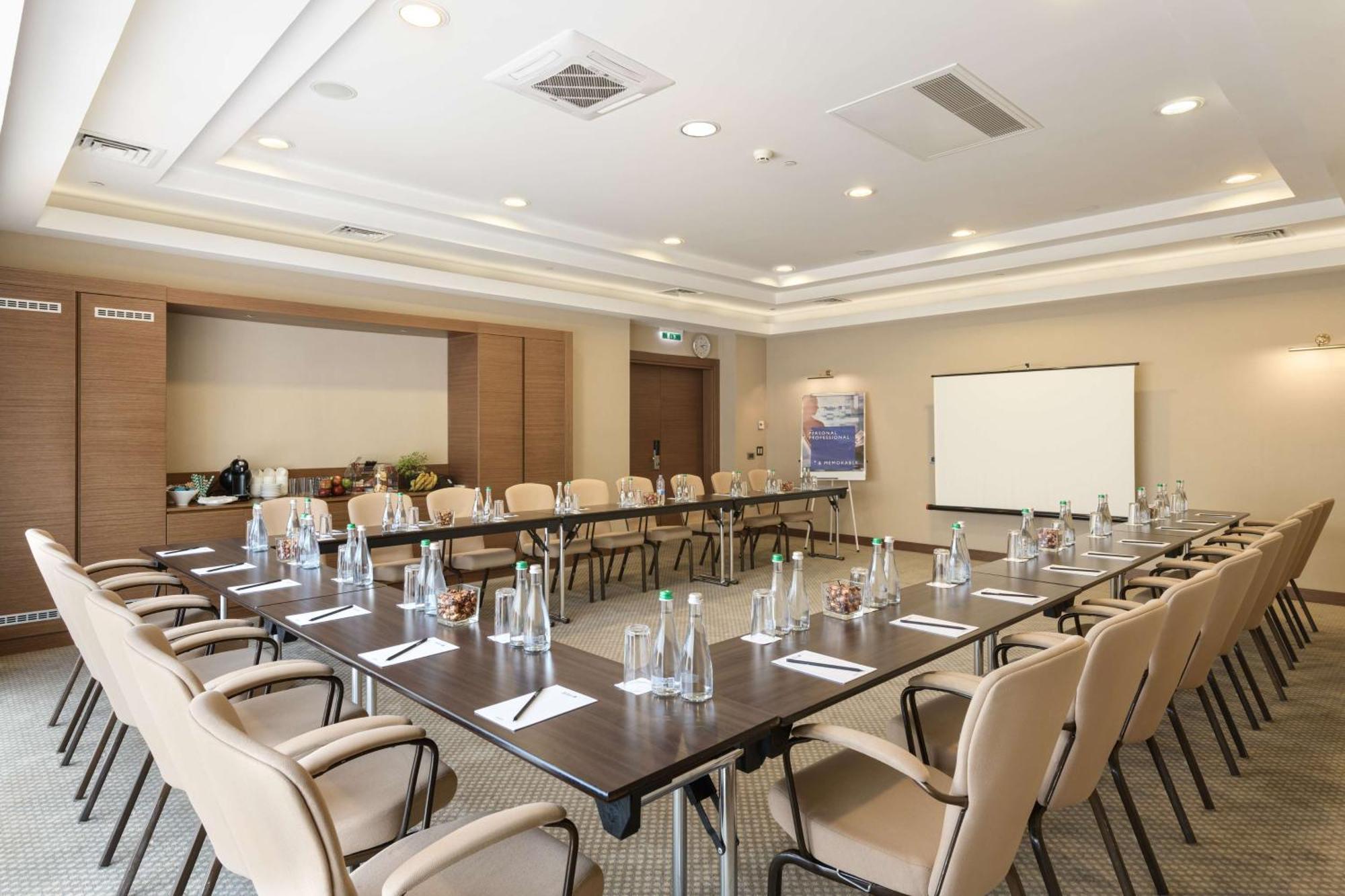 Radisson Blu Hotel, Kyiv Podil City Centre Exteriör bild